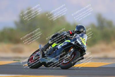 media/Sep-24-2022-CVMA (Sat) [[a45f954247]]/Race 14 Amateur Supersport Open/